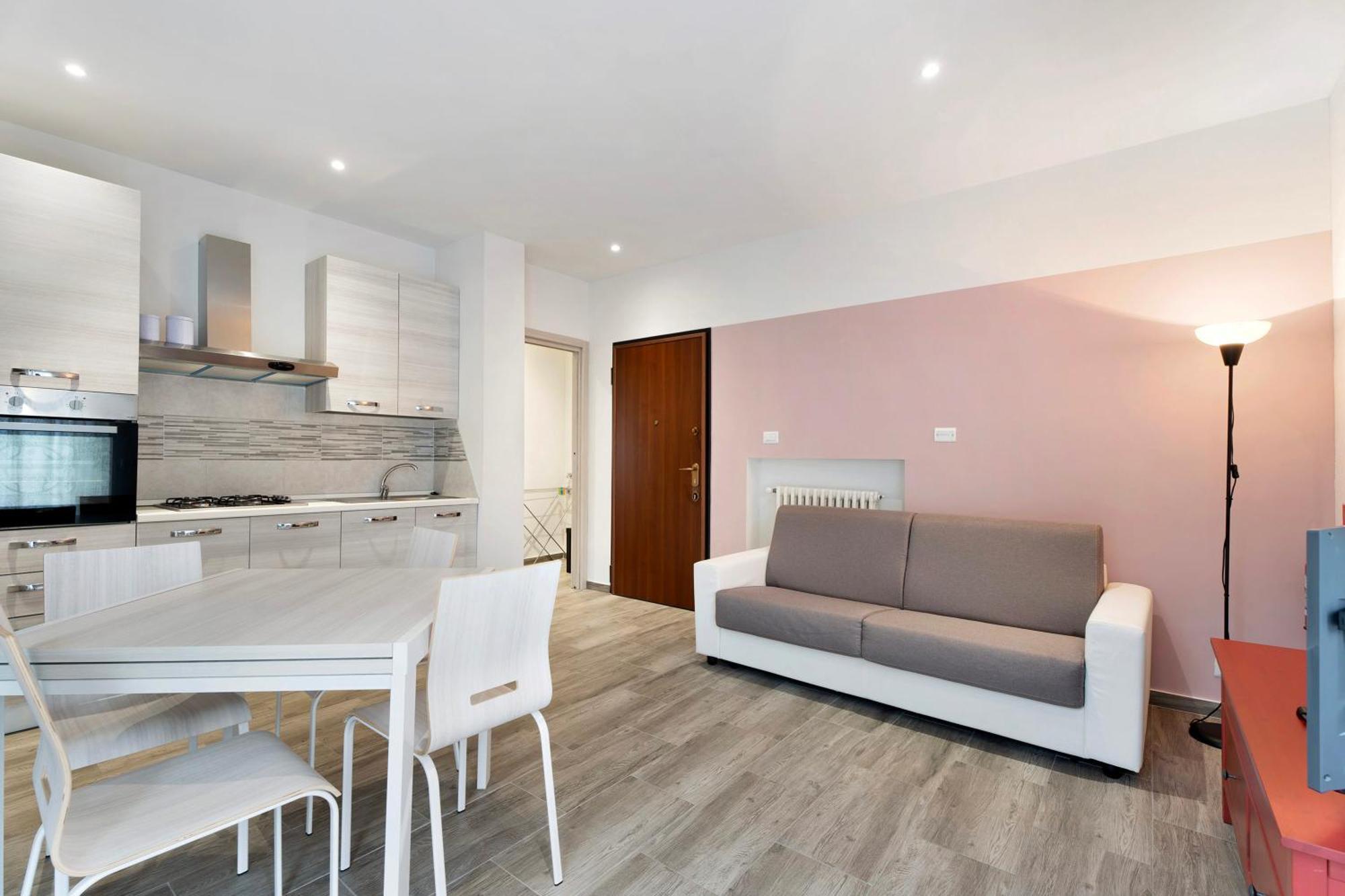 Sweet Home Apartments Peperoncino Arona Buitenkant foto