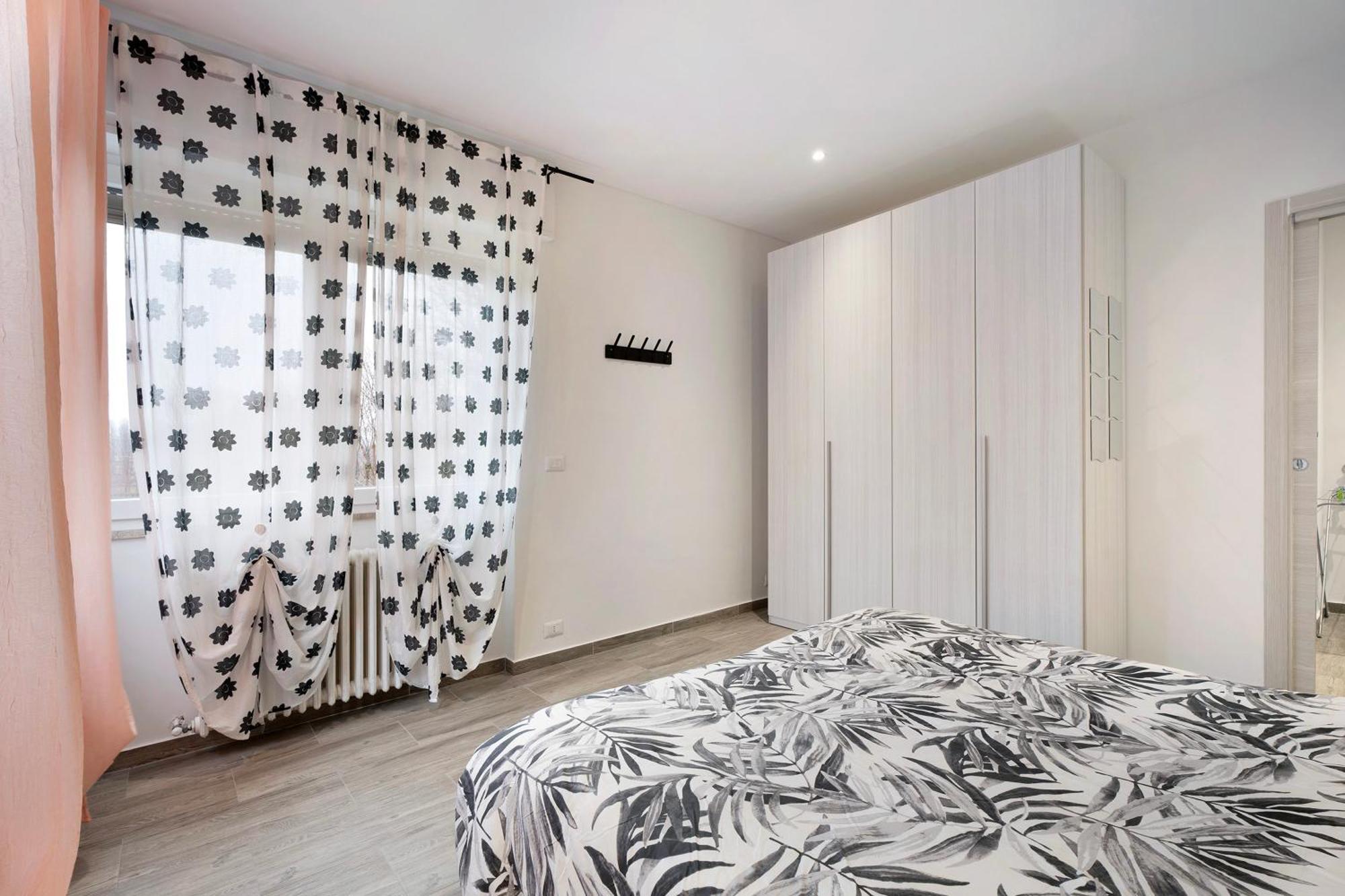 Sweet Home Apartments Peperoncino Arona Buitenkant foto